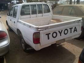 A picture of URGENT BUYERS 09030318568 CLEAN Toyota Hilux Year 2004 Model Foreign