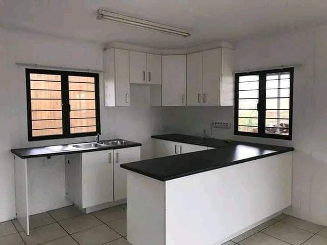 pongola K.