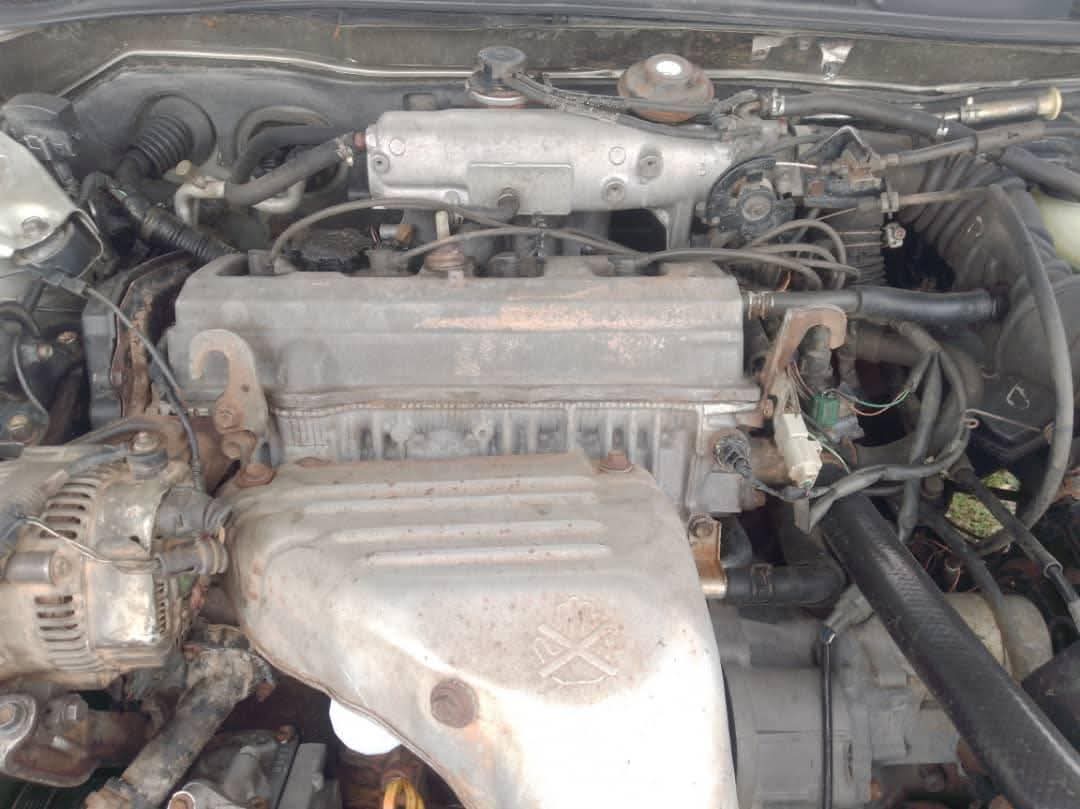 A picture of TOYOTA CAMRY DROP LIGHT 4 PLUG FIRST BODY