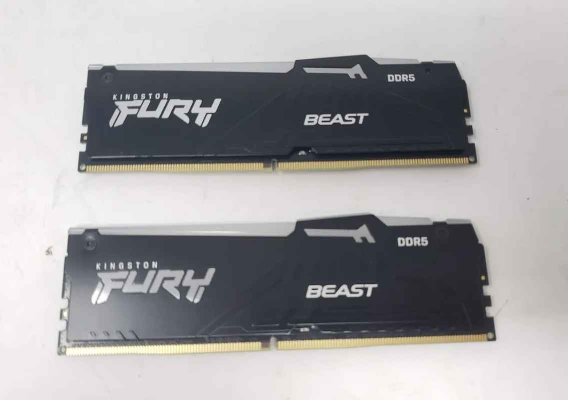 A picture of Kingston FURY Beast 32GB RGB 2x16GB DDR5 5600MT s DIMM