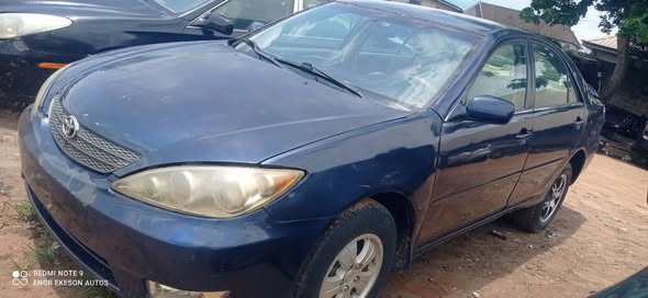A picture of 2004 Toyota Camry Big Daddy