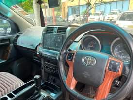 A picture of 2012 land cruiser prado 1kd