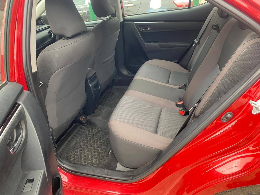 A picture of 2018 corolla Tokunbo