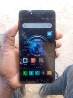 tecno pouvoir