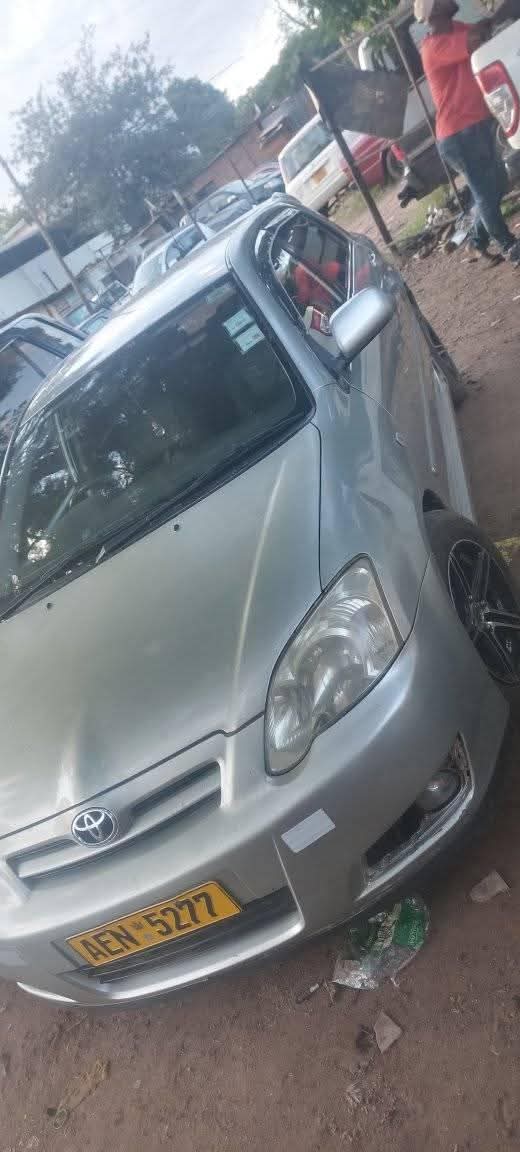 used toyota runx