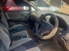 A picture of TOYOTA HARRIER FOR SALE