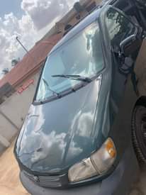 A picture of Toyota sienna