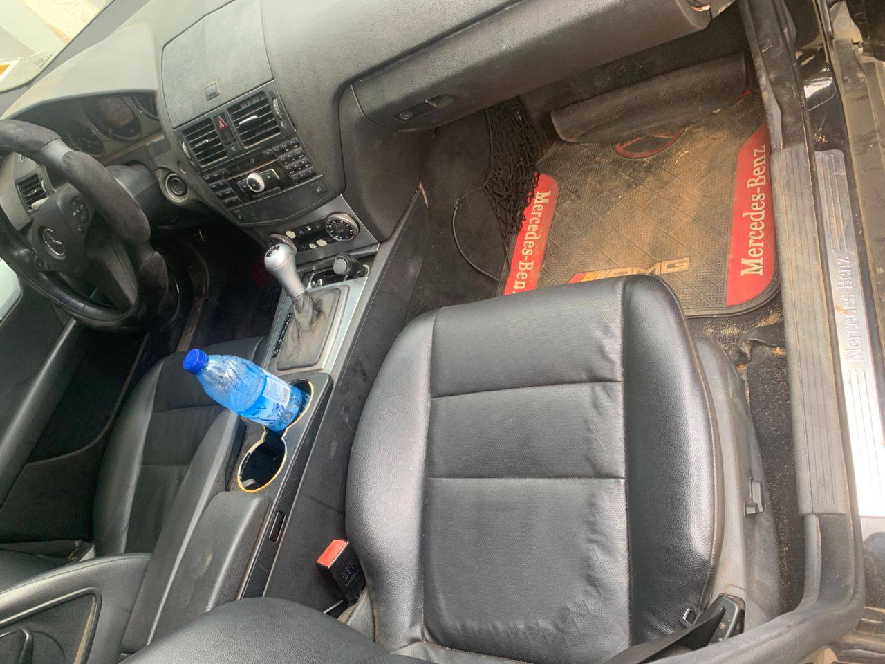 A picture of C300 2008 firstbody pan