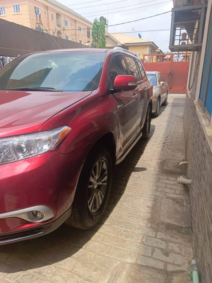 A picture of Toyota Highlander 2012 tokunbo standard