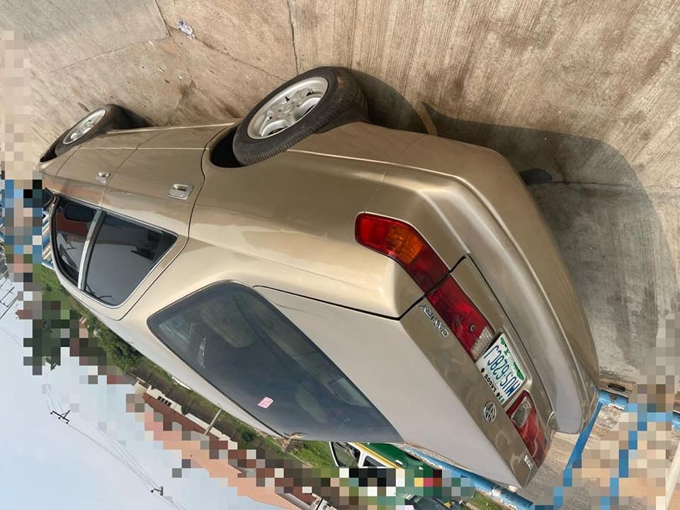 A picture of Pencil Camry