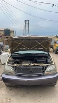 A picture of Rx300 Engine and gear untouchable Air condition Base in Lagos