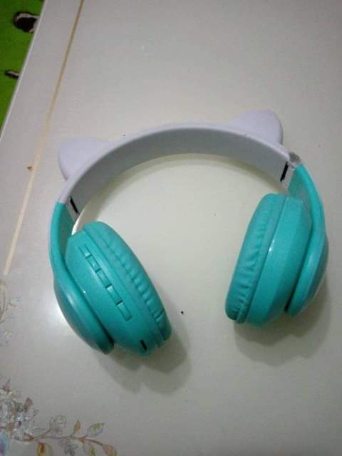 headphones