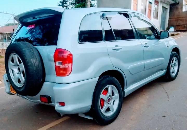A picture of Toyota Rav4 on sale price 12.9m call 0706887872
