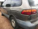 A picture of Clean Register Toyota Sienna 1999