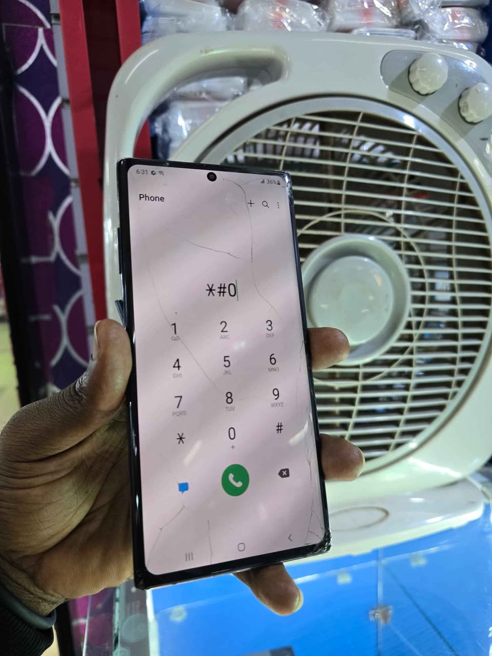 A picture of Samsung note 10plus 5g at 270k Storage 256gb 12gb rm