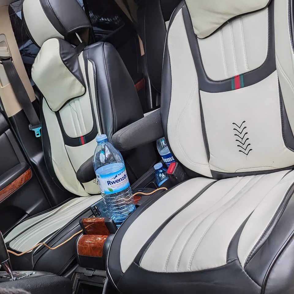 A picture of Toyota Harrier