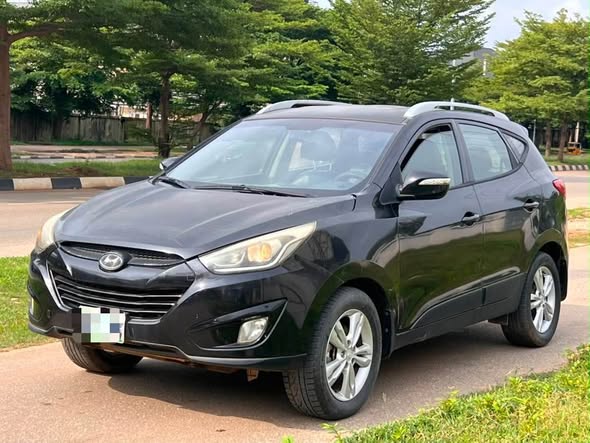 A picture of Hyundai ix35 2013