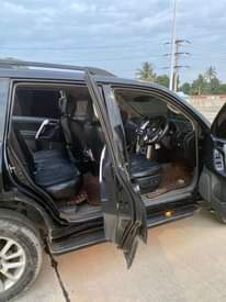 A picture of PRADO TX 70UNVESSARY