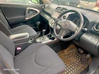 A picture of Toyota RAV4 Automatic
