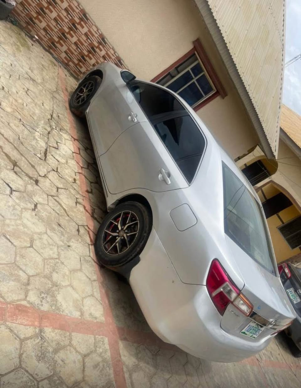 A picture of Toyota Camry 2012