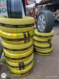 A picture of Alloyed rims and tyres