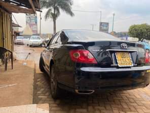 A picture of Mark x 16million now now 0703290353