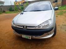 A picture of Peugeot 206 cc