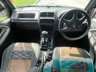 A picture of SUZUKI ESCUDO