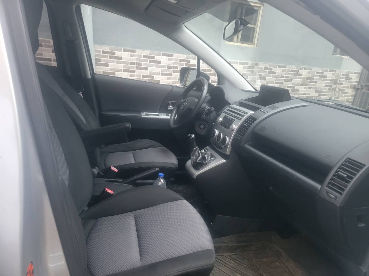 A picture of Mazda 5