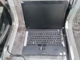 A picture of Ushindwe Wewe Kumiliki Laptop Angalia Movie edit Kwa Laki 1