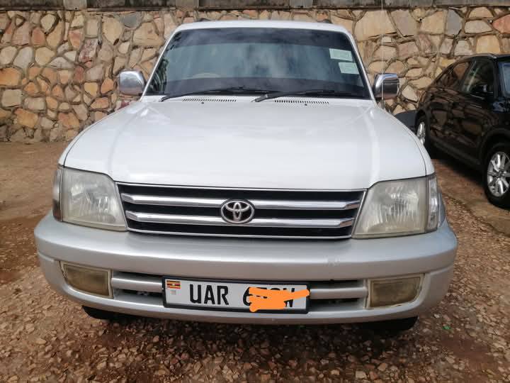 used toyota prado