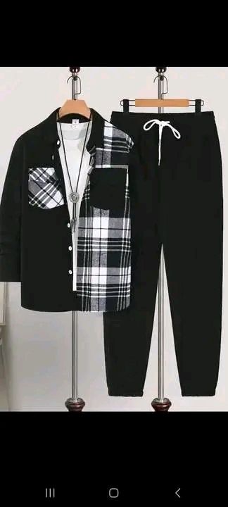 A picture of Clothes whatsup number 0740010495