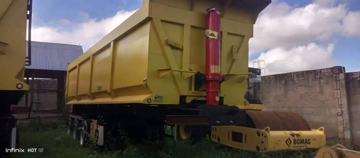 A picture of 2 units brand new chinese brand 3 axle tipping trailers