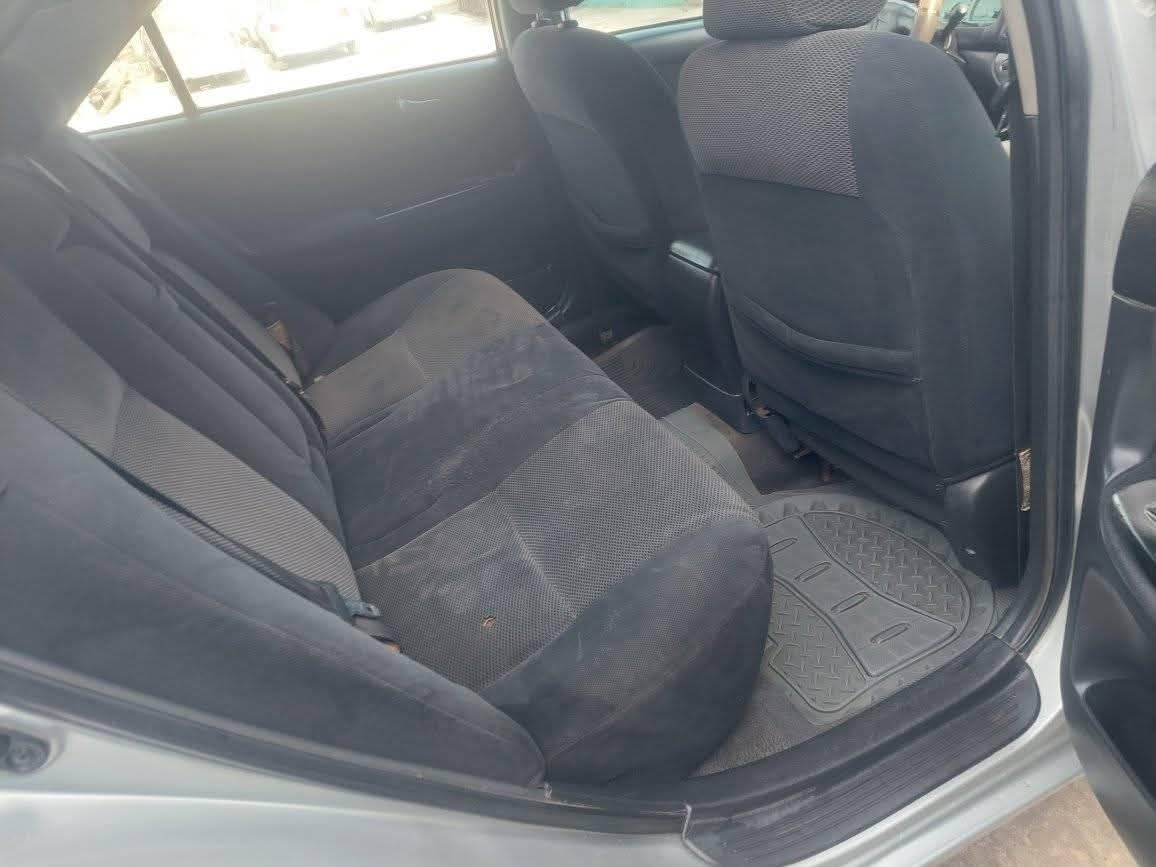A picture of 2004 Toyota camry 2004