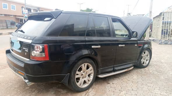A picture of Range Rover
