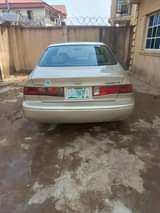 A picture of Toyota Camry 2002 8060