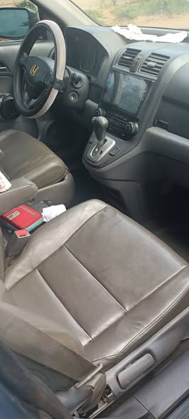 A picture of Honda CRV 08 tokubo standard buy and drive everything is