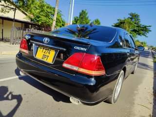 A picture of Toyota Crown DPT 11M