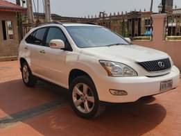 A picture of Few months registered 2007 Lexus Rx350 Full options Tokunbo standard