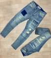 A picture of Jeans Kali