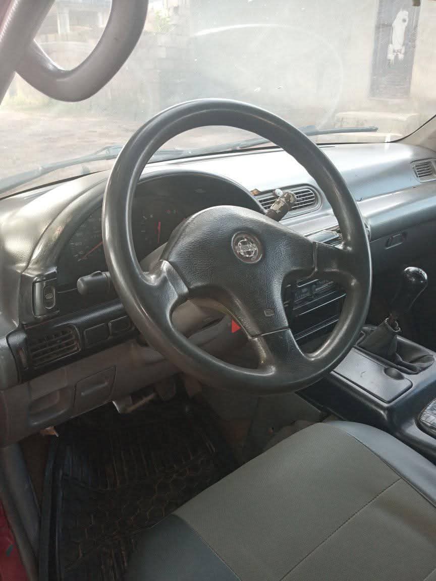 A picture of 2010 Nissan Serena serena