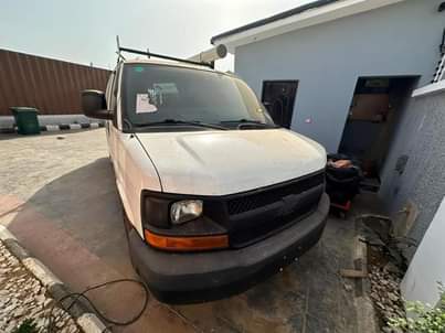 A picture of 2010 Chevrolet Van