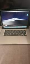 A picture of Macbook pro 15 Core i7 Ram 8 gb 128 gb