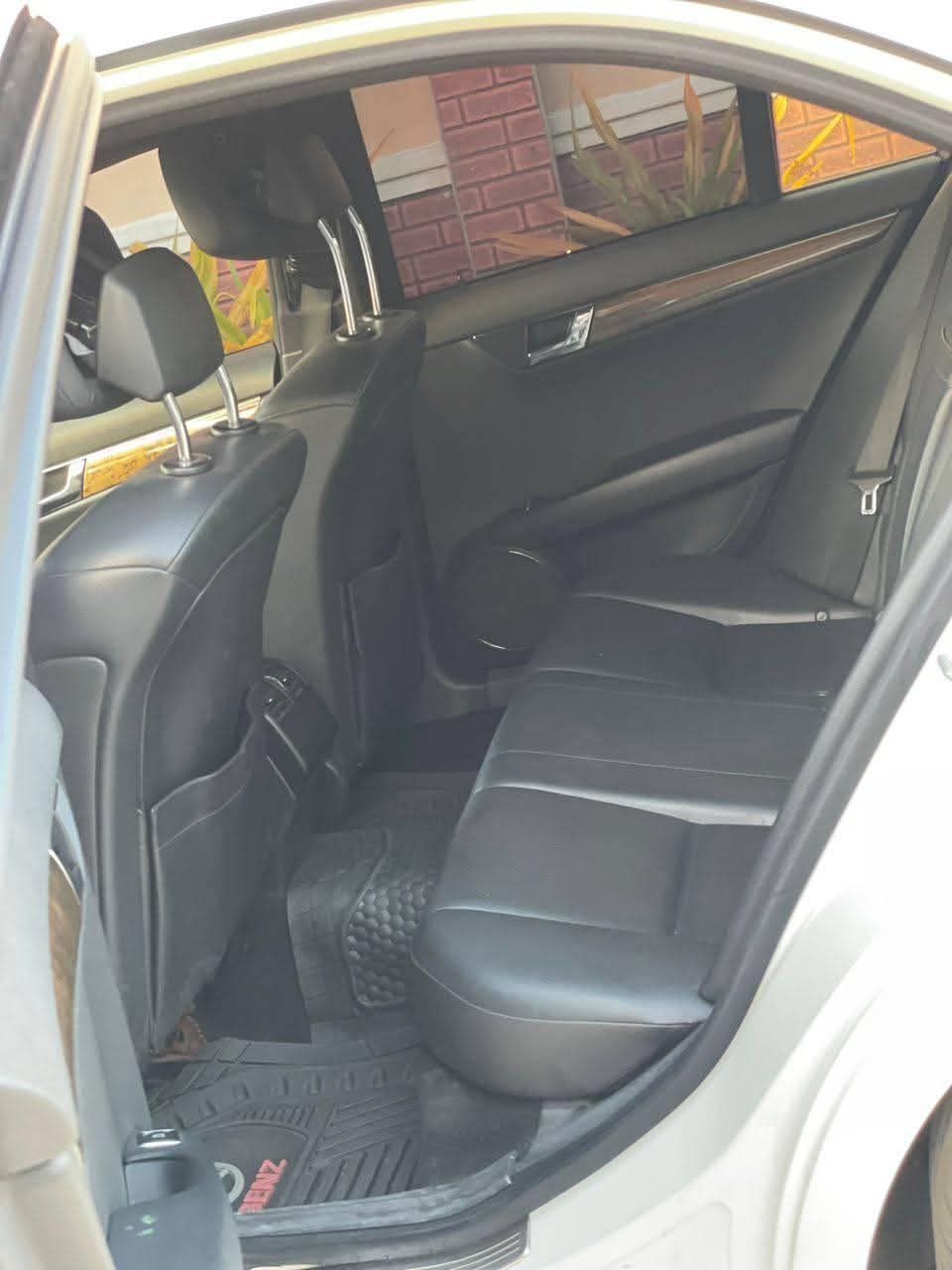 A picture of Mercedes benz c300