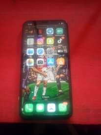 A picture of iPhone x GB256