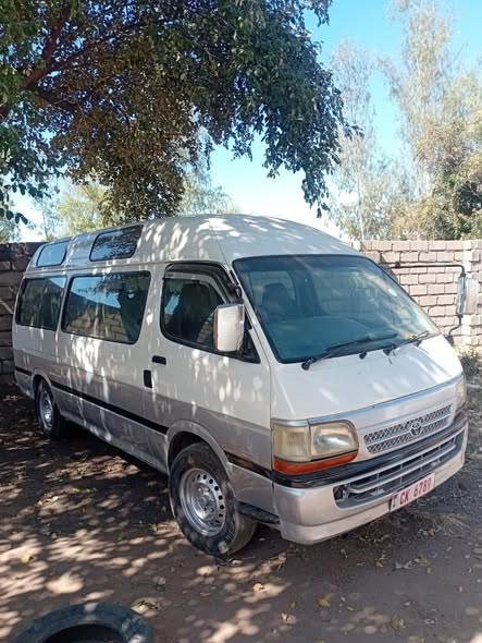 used toyota hiace