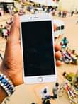 A picture of Iphone 6s plus