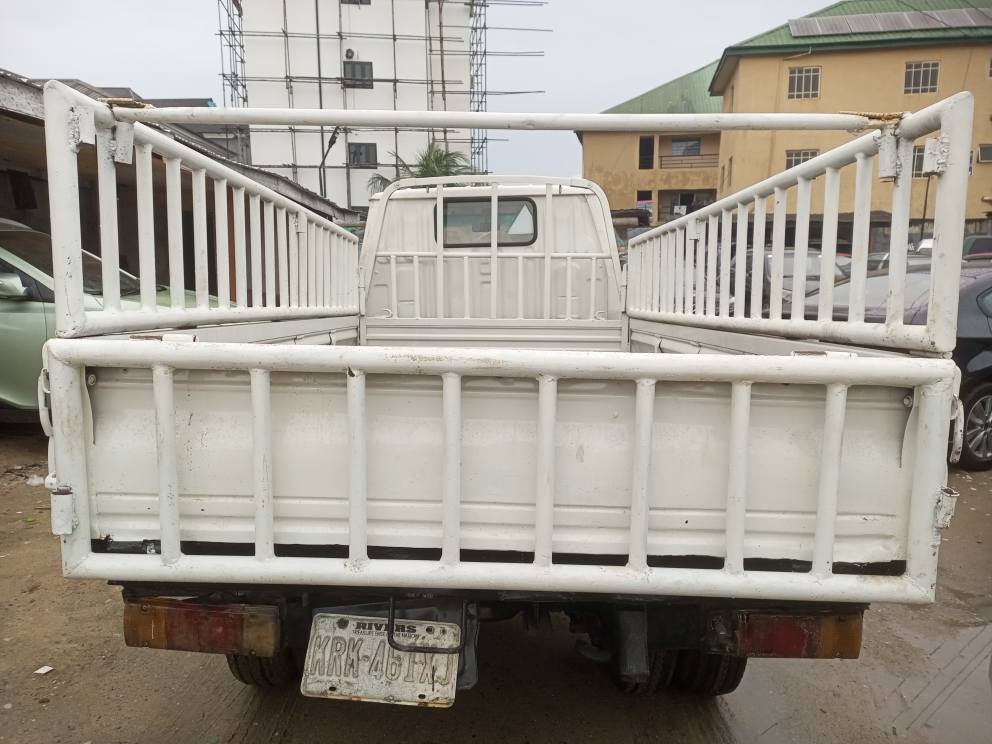 A picture of Diner truck