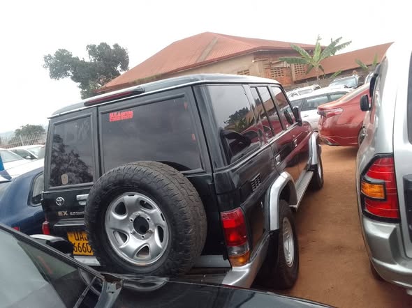 toyota land cruiser