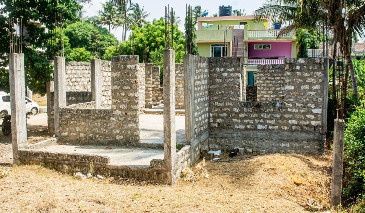 A picture of INCOMPLETE CONSTRUCTION ON SALE MTWAPA AL JAZEERA